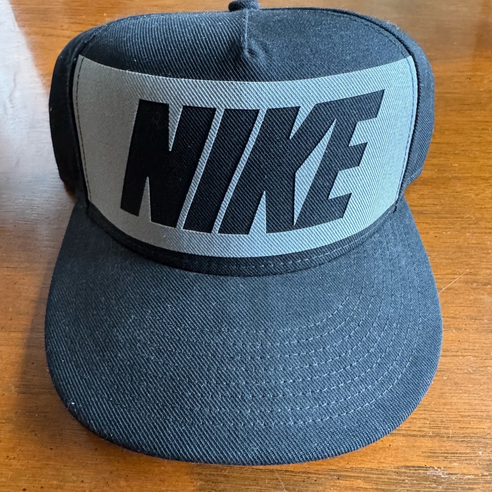 Nike True SnapBack Hat